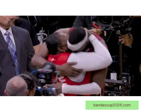 阿贾-威尔逊感恩阿德巴约在自我怀疑时依然无条件支持